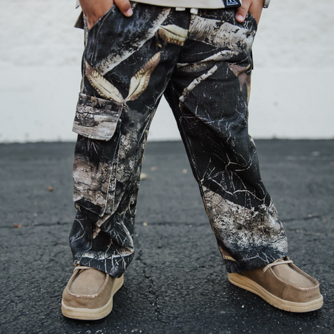 CAMO BAGGY CARGOS (SIZE UP 1 SIZE)
