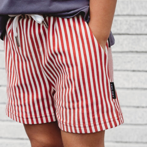 RED AND WHITE RESORT SHORTS