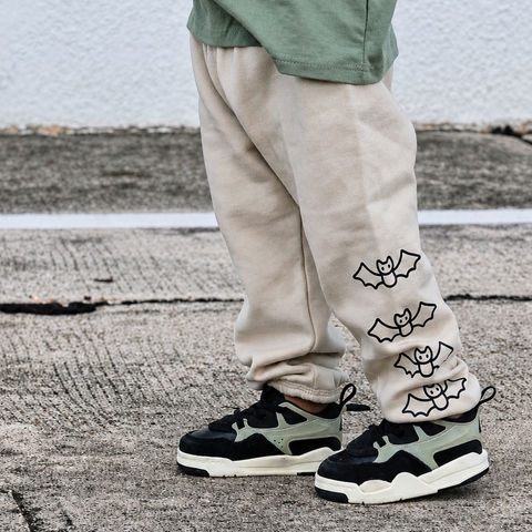 BAT SWEATPANTS