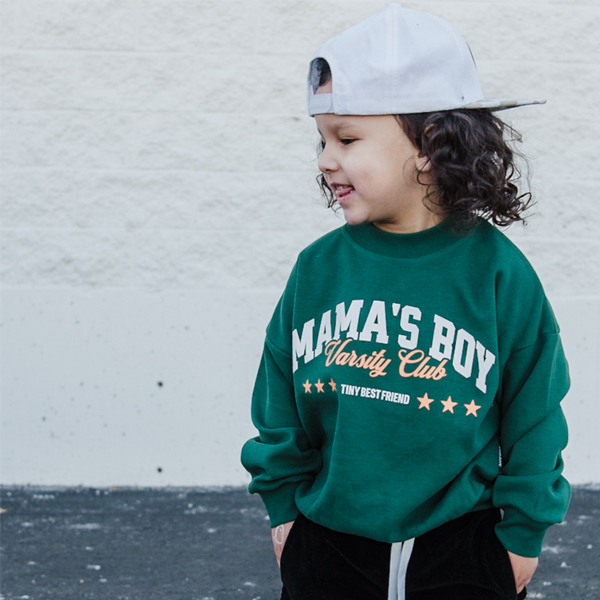 MAMAS BOY