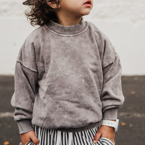 GRAY ACID WASH SWEATSHIRT